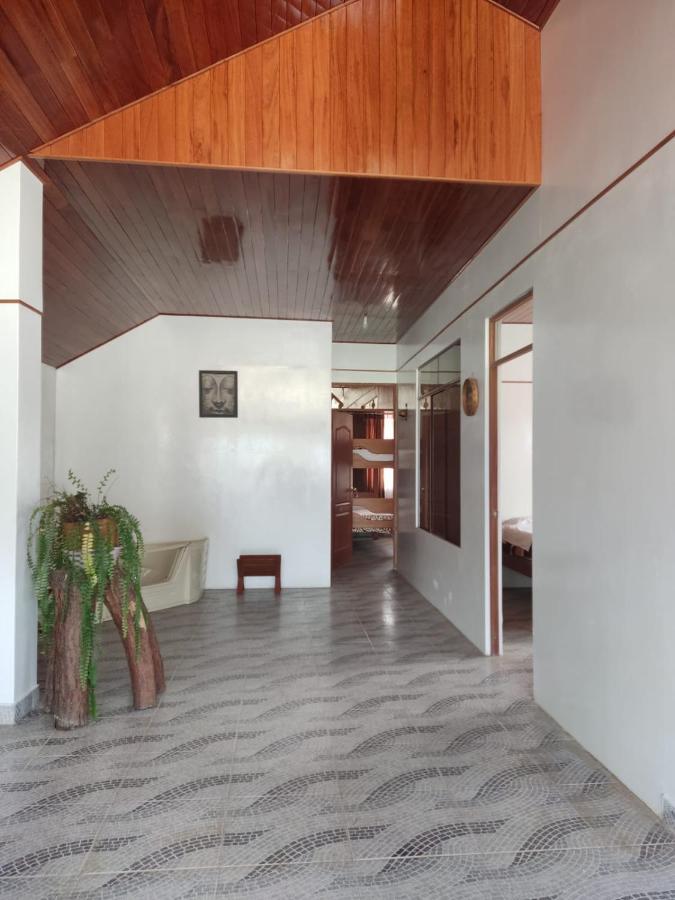 Suzet House Casa de hóspedes Oxapampa Exterior foto